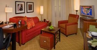 By Marriott Grand Rapids Airport 3* Cascade